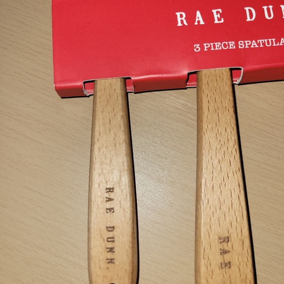 Rae Dunn spatula set NWT - Picture 6 of 6